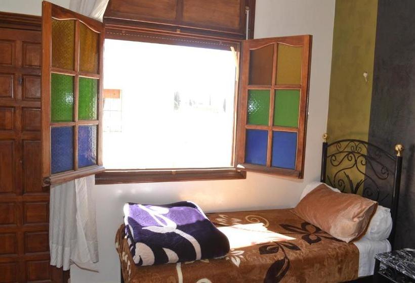 هتل Hôtel Restaurant Ali