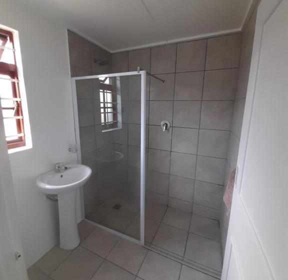 هتل Baron's Palace