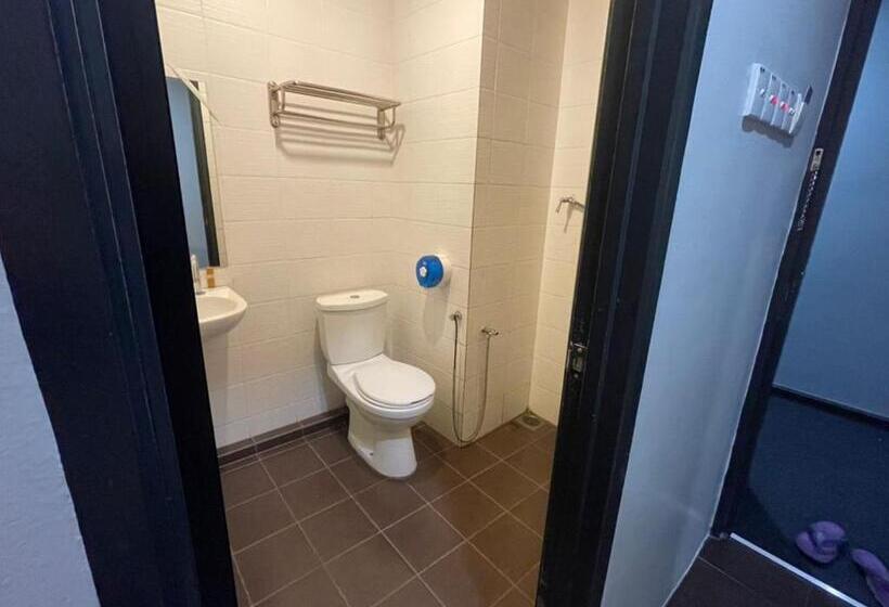 Chariton Hotel Butterworth