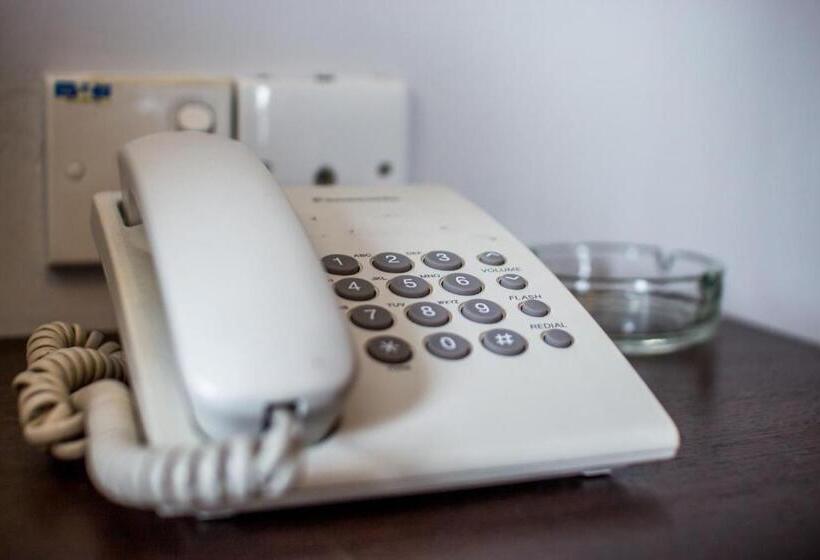 Chariton Hotel Butterworth