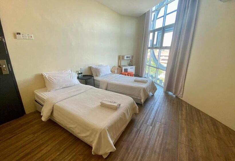 Chariton Hotel Butterworth