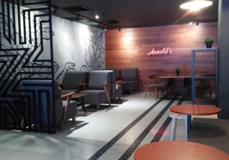 Chariton Hotel Butterworth