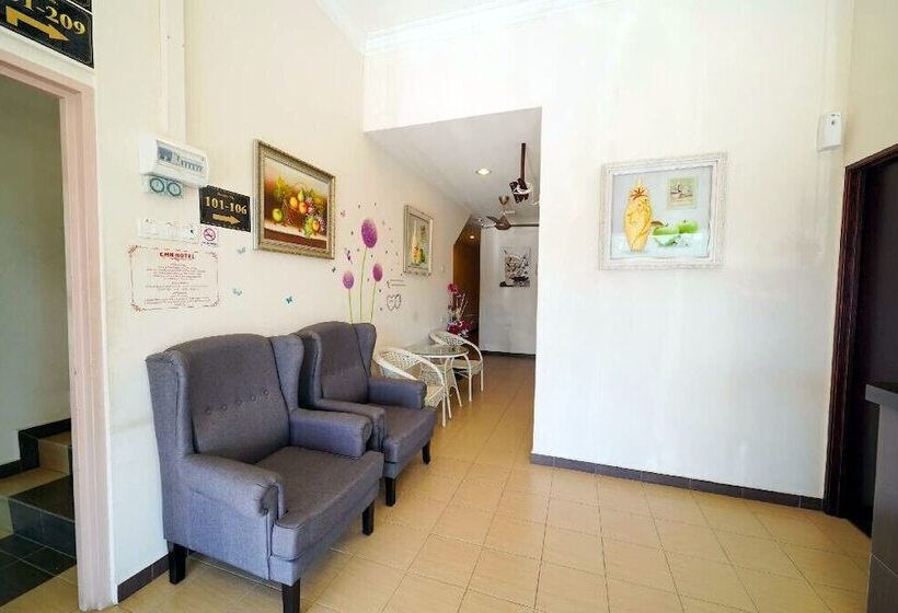 Cmn Hotel & Homestay