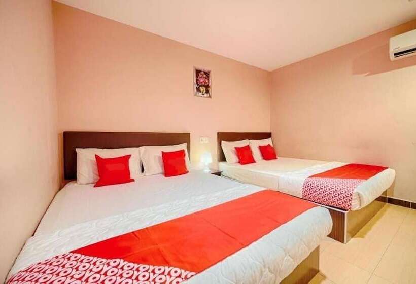 Cmn Hotel & Homestay