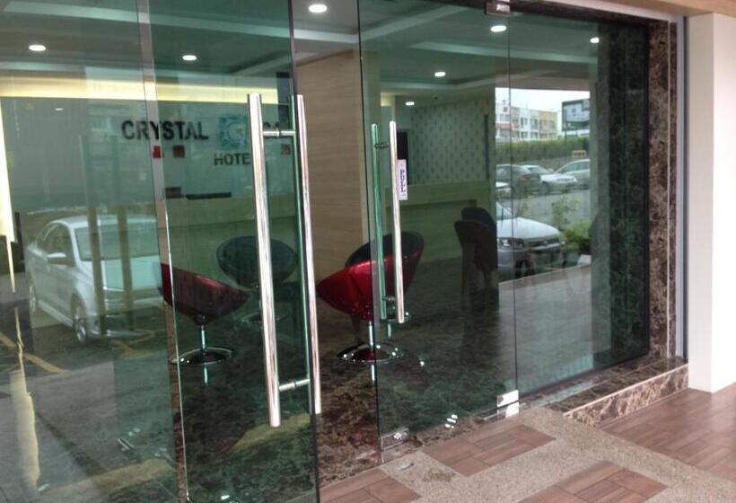 Crystal Garden Hotel   Seri Kembangan