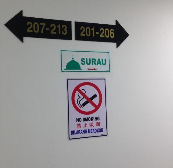 Crystal Garden Hotel   Seri Kembangan