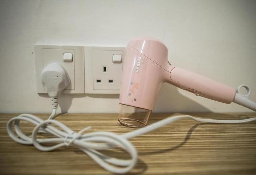 Crystal Garden Hotel   Seri Kembangan