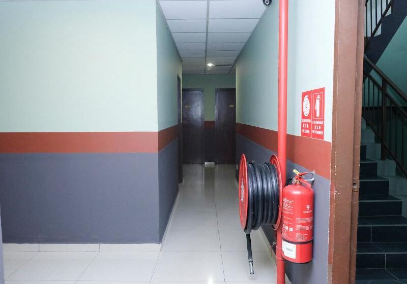 בית מלון כפרי De  Tees