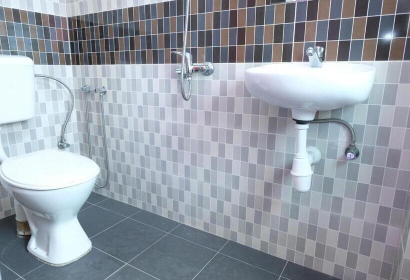 בית מלון כפרי De  Tees