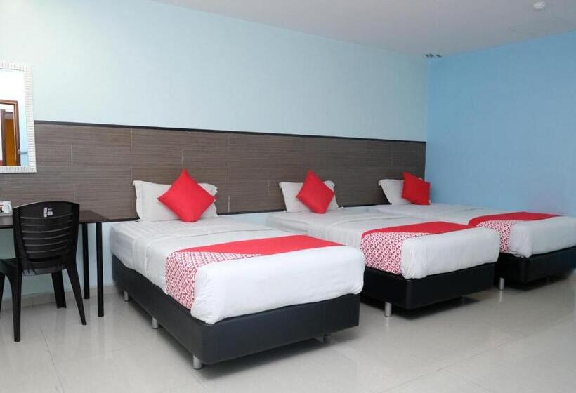 בית מלון כפרי De  Tees