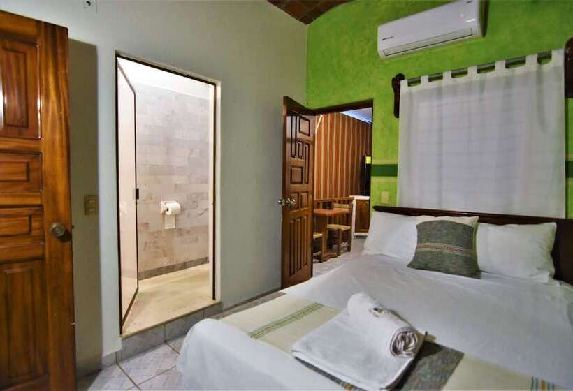 Отель Don Miguel Plaza