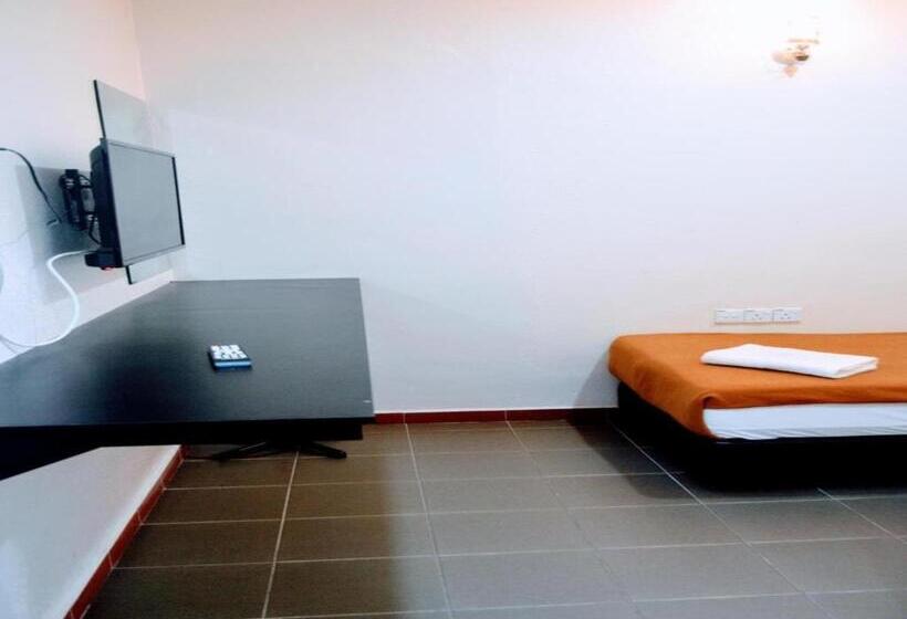 בית מלון כפרי Gest Inn