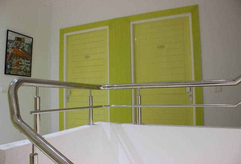 هتل Hôtel Azayla