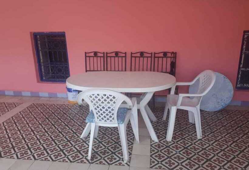 هتل Hôtel Des Touristes