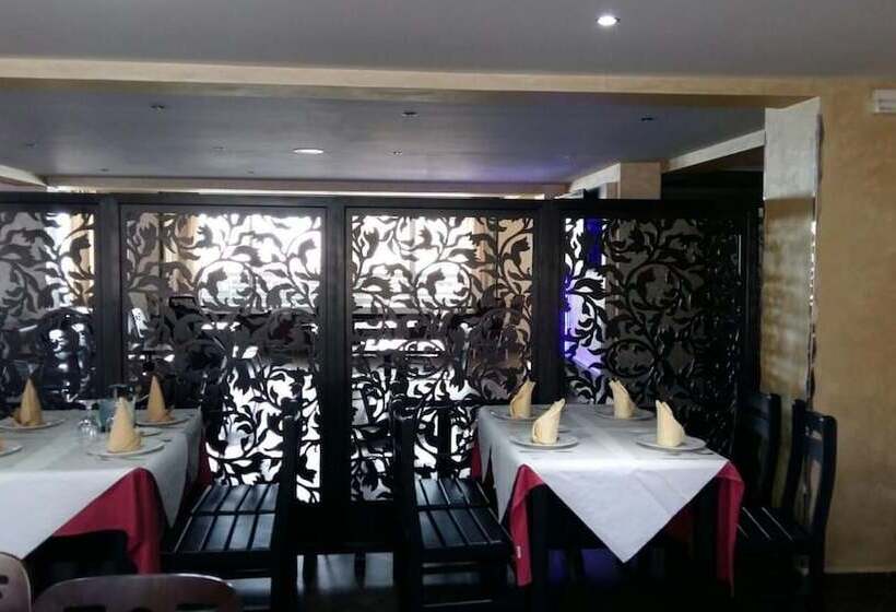 酒店 Hôtel Marina