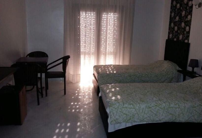 酒店 Hôtel Marina