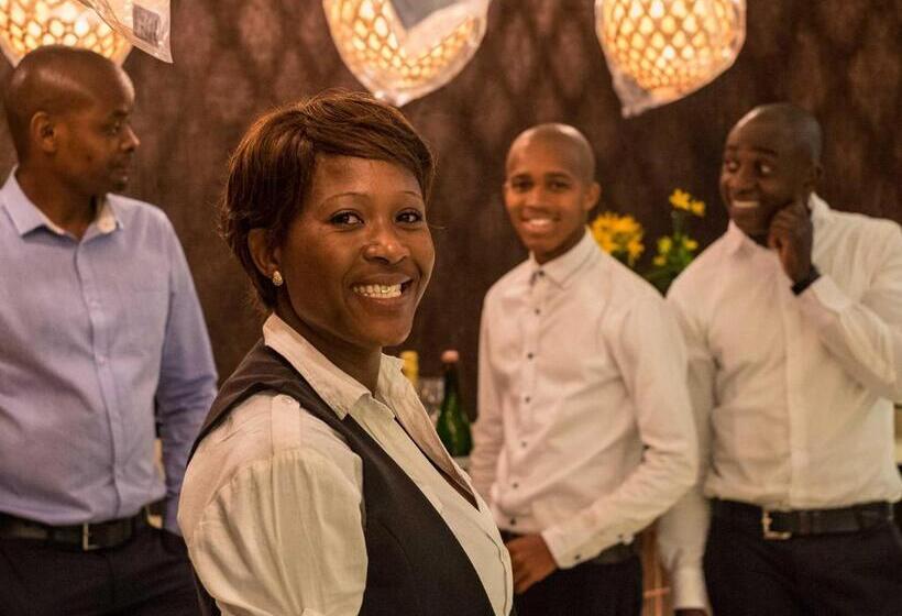 ホテル Kimberley Anne