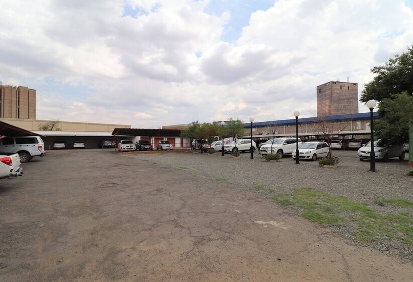 ホテル Kimberley Club Guesthouse