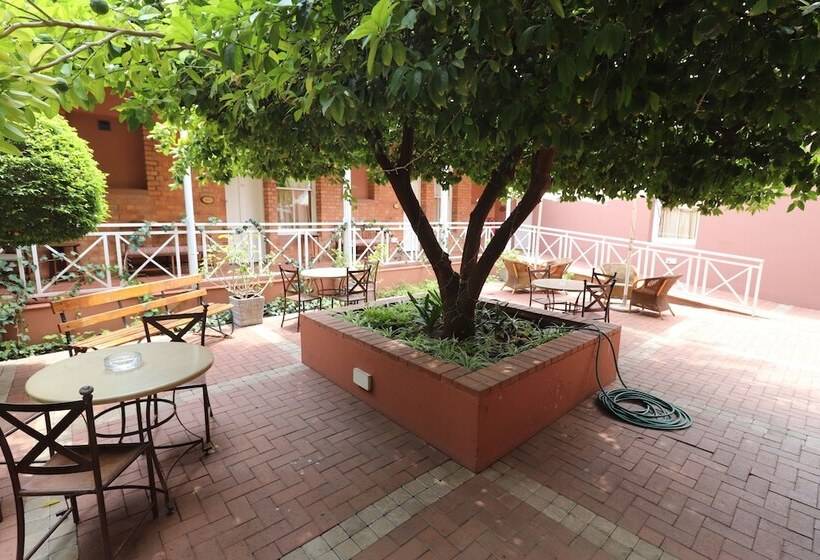 ホテル Kimberley Club Guesthouse