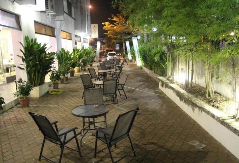 M Design Hotel Seri Kembangan
