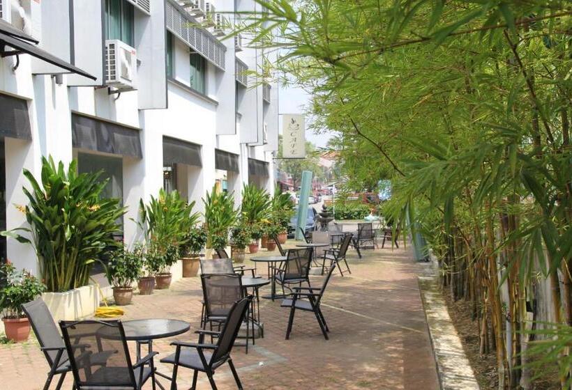 M Design Hotel Seri Kembangan