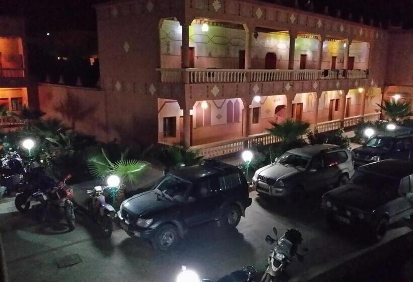 هتل Mandar Saghrou Tazakhte