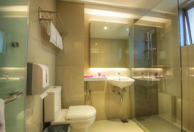 בית מלון כפרי Merdeka