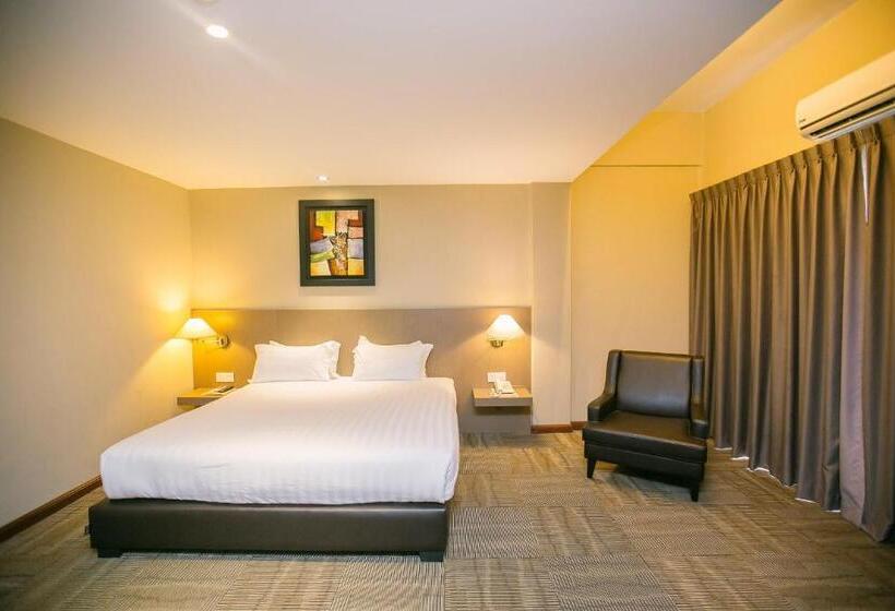 בית מלון כפרי Merdeka