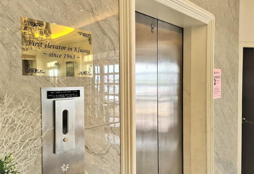 בית מלון כפרי Merdeka