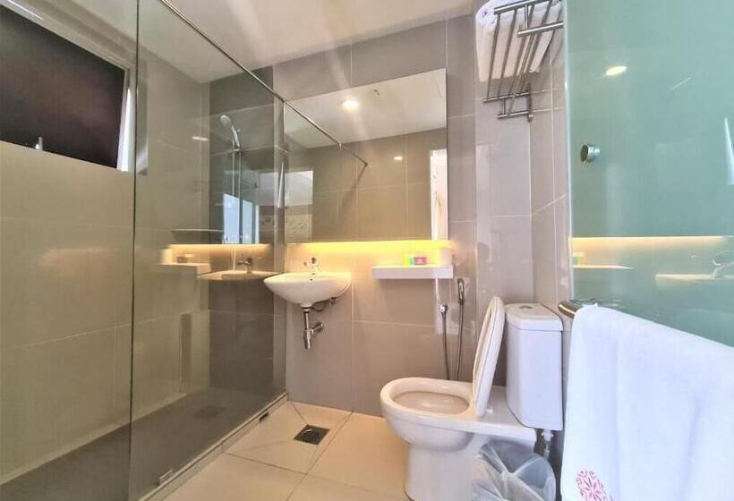 בית מלון כפרי Merdeka