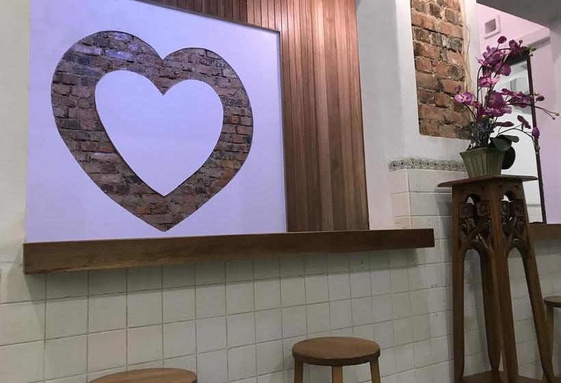 בית מלון כפרי Rangoon Residence