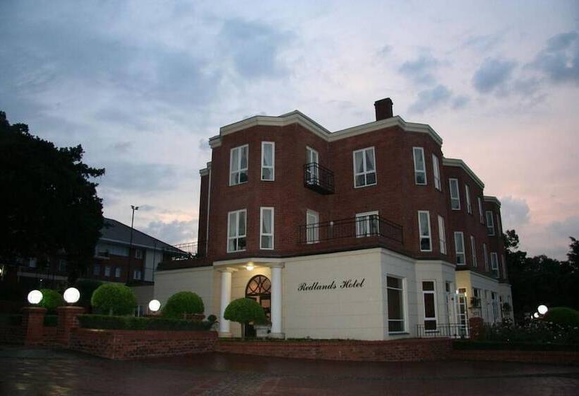 Отель Redlands