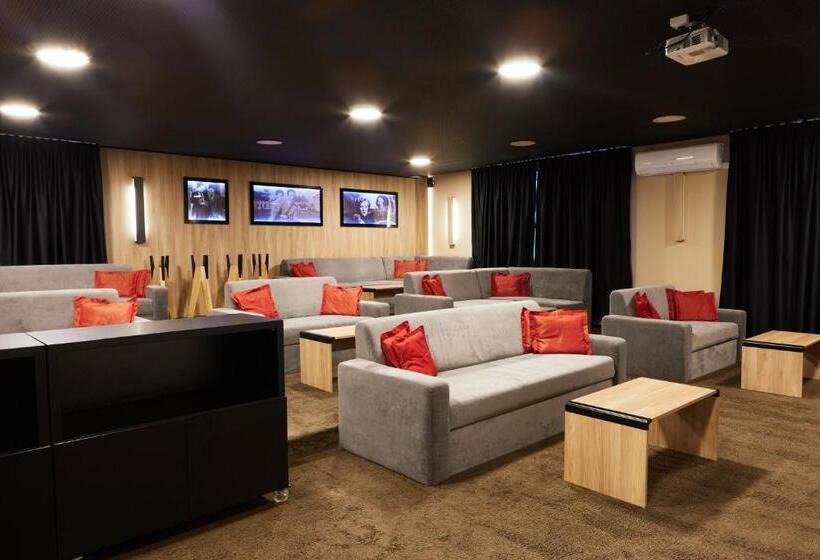 فندق Sitno Forest Resort