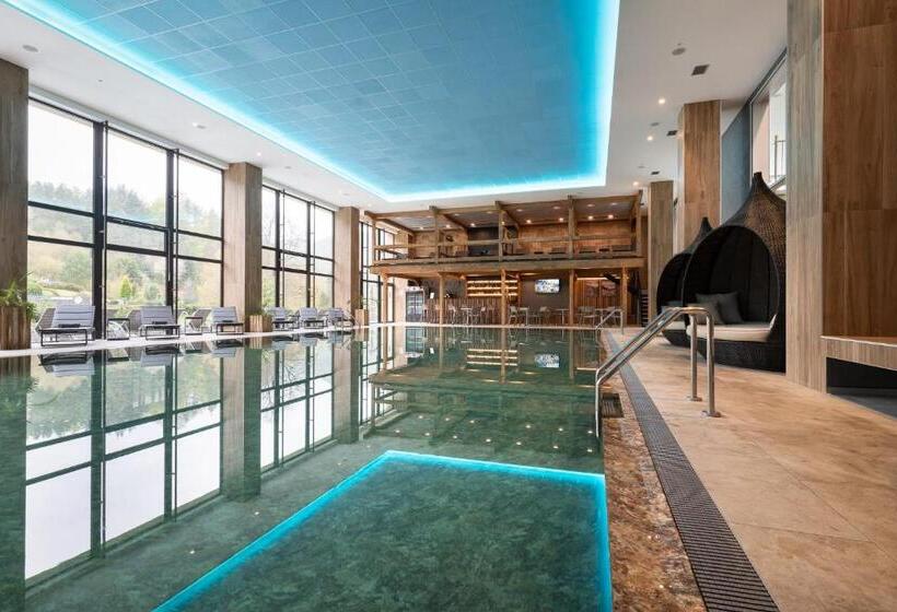 فندق Sitno Forest Resort