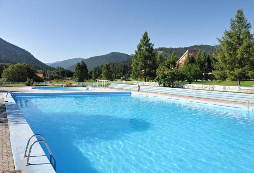 Отель Sorea Máj