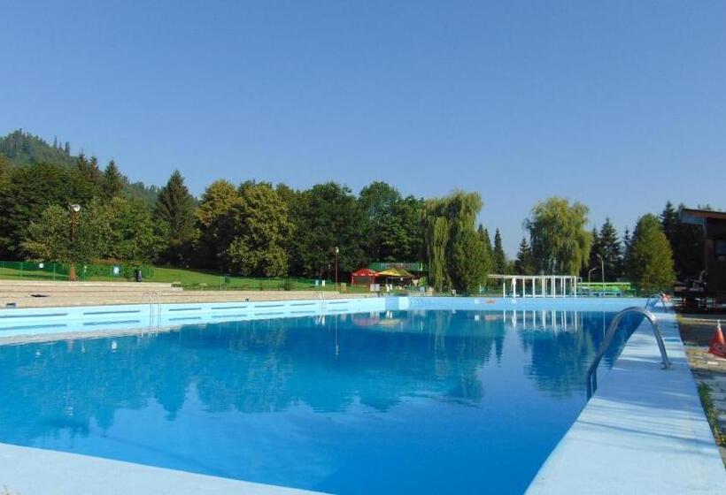 Отель Sorea Máj