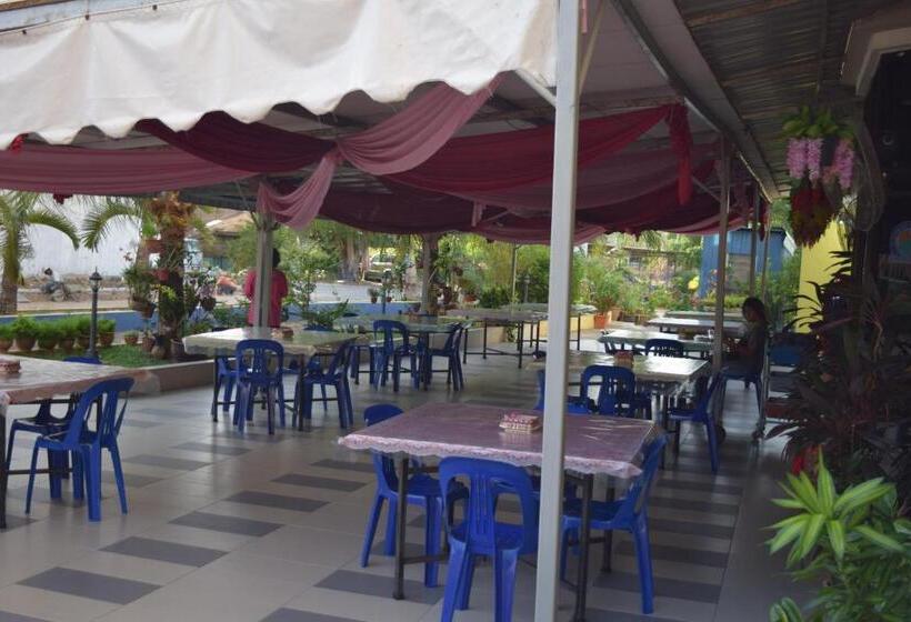 Отель Sri Garden Sdn. Bhd