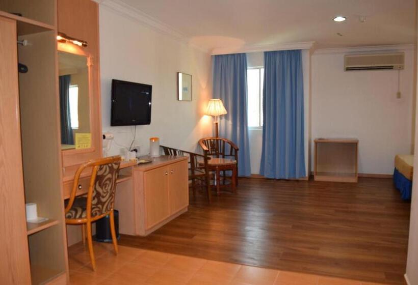 Отель Sri Garden Sdn. Bhd