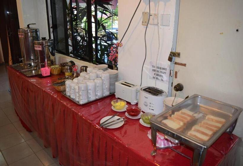 Отель Sri Garden Sdn. Bhd