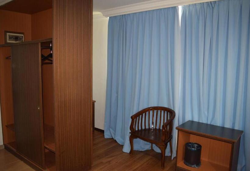 Отель Sri Garden Sdn. Bhd