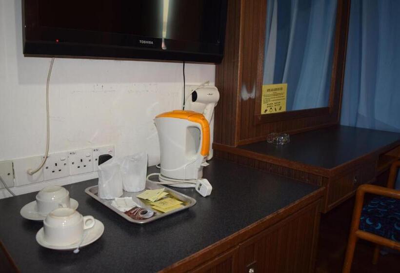 Отель Sri Garden Sdn. Bhd