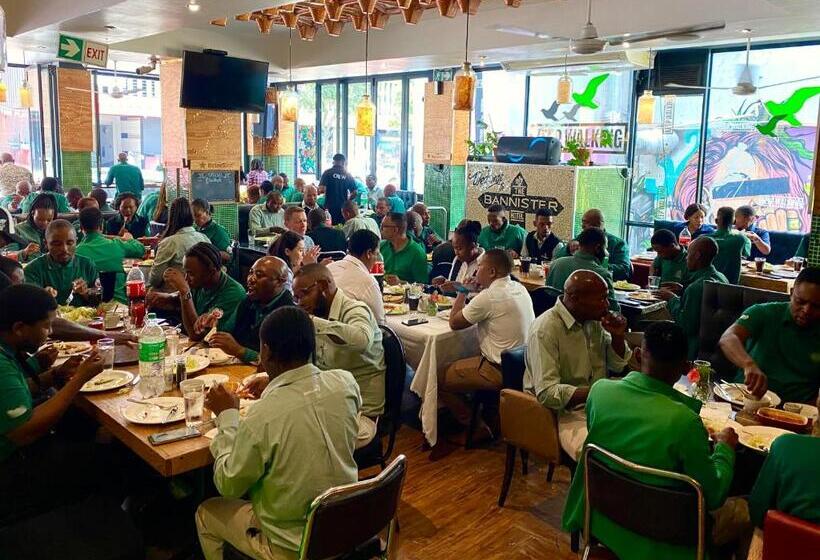 בית מלון כפרי Bannister