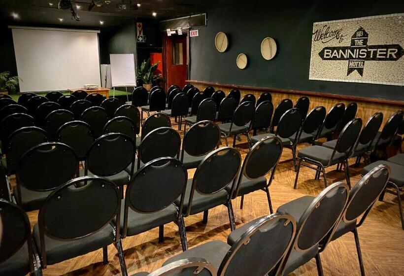 בית מלון כפרי Bannister