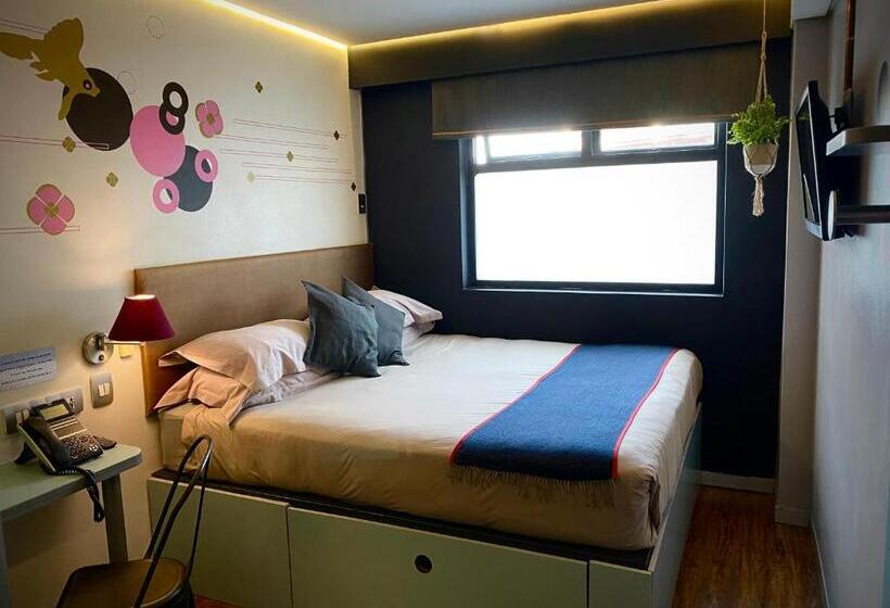 בית מלון כפרי Bannister