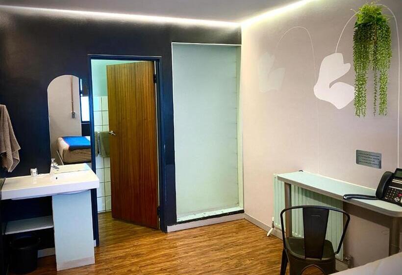 בית מלון כפרי Bannister