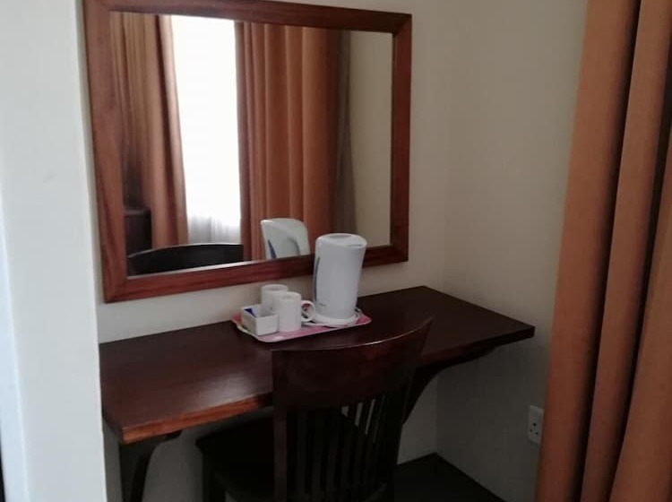 호텔 The Shakespeare Inn