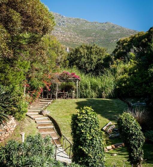 فندق Whale View Manor & Spa