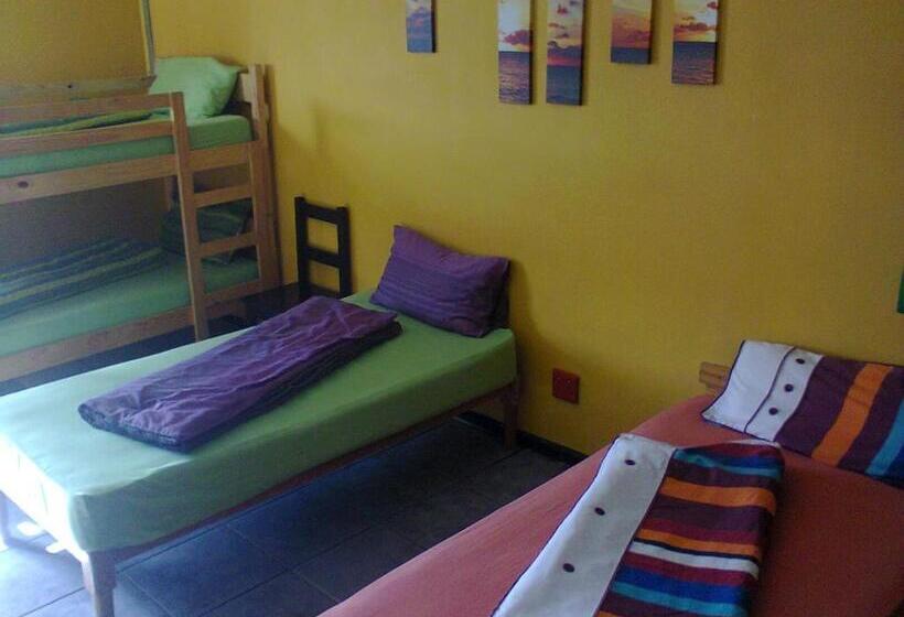 Mile Crunchers Backpackers & Hostelling