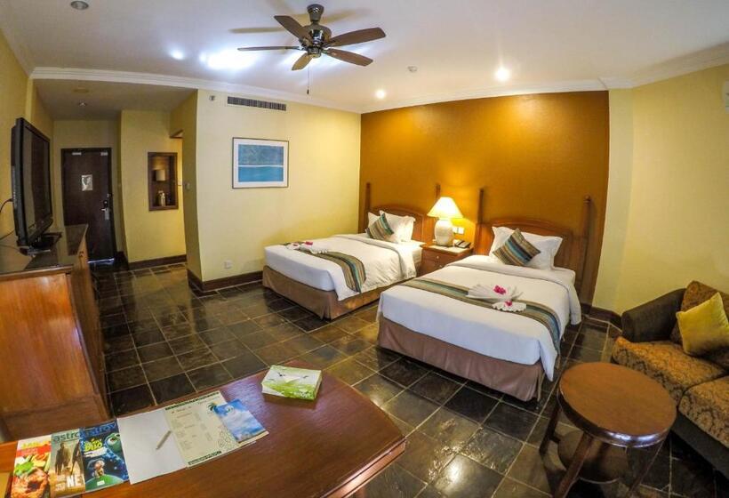 Palm Beach Resort & Spa