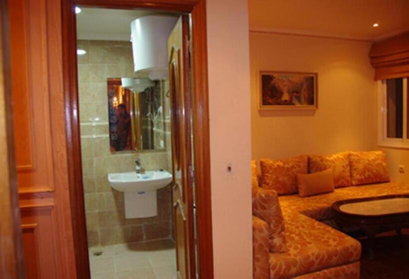 استراحتگاه Résidence Ifrane Palace